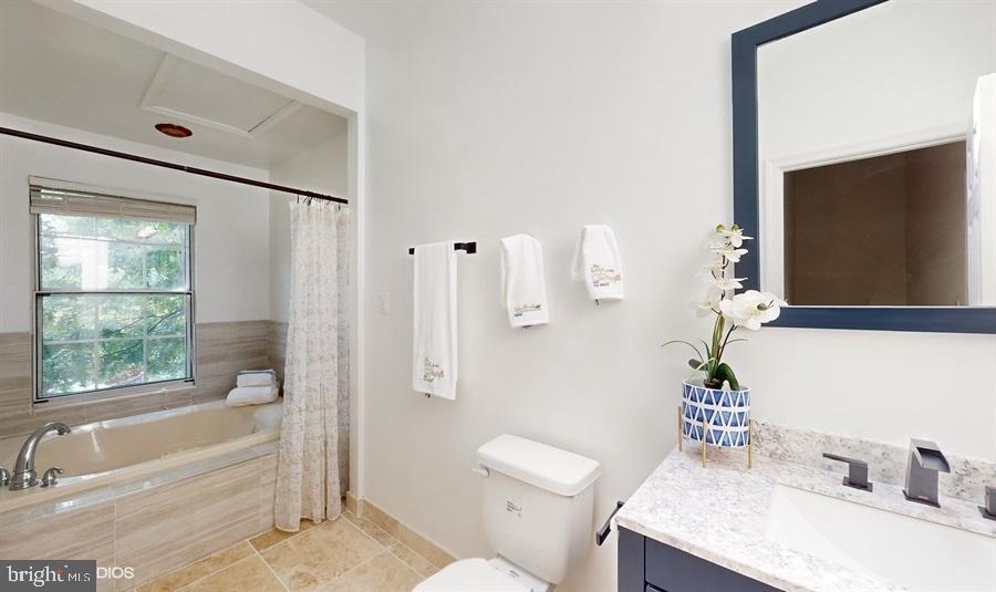 Photo 22 of 26 of 6932 Storch Cir townhome