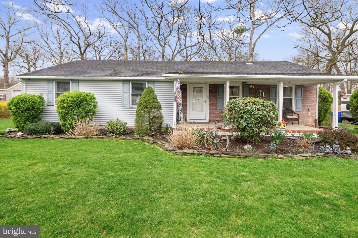 View Toms River, NJ 08755 house