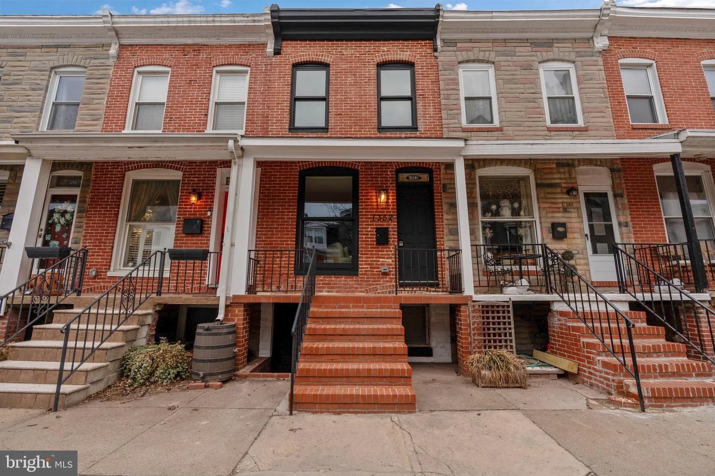 1352 Andre Street