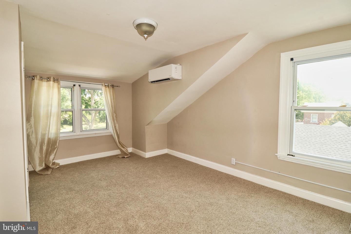 Photo 20 of 24 of 77 Egypt Rd West Norriton house