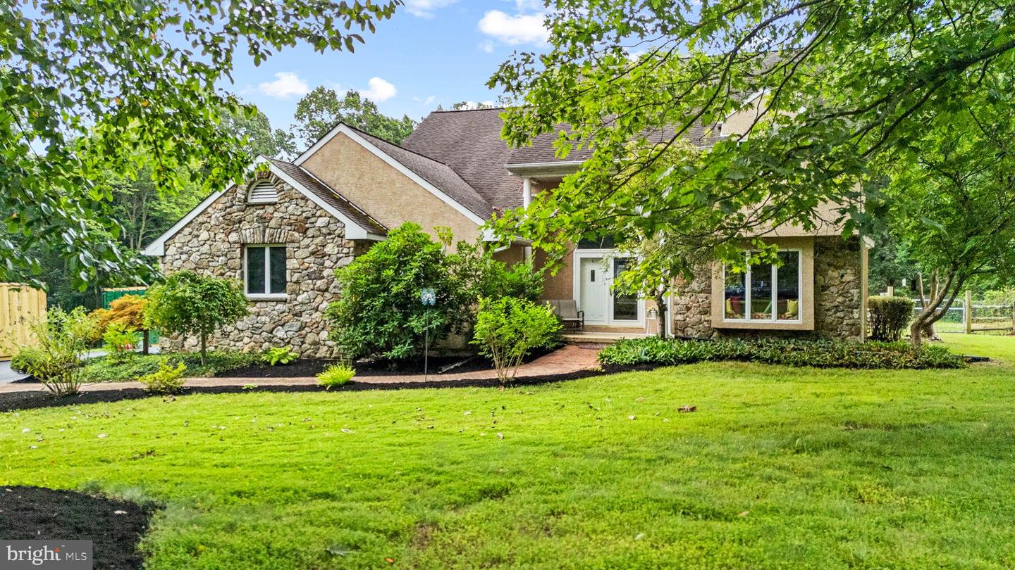 12 Wagner Ln