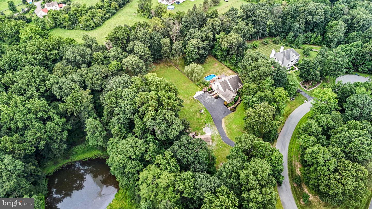 12 Wagner Ln
