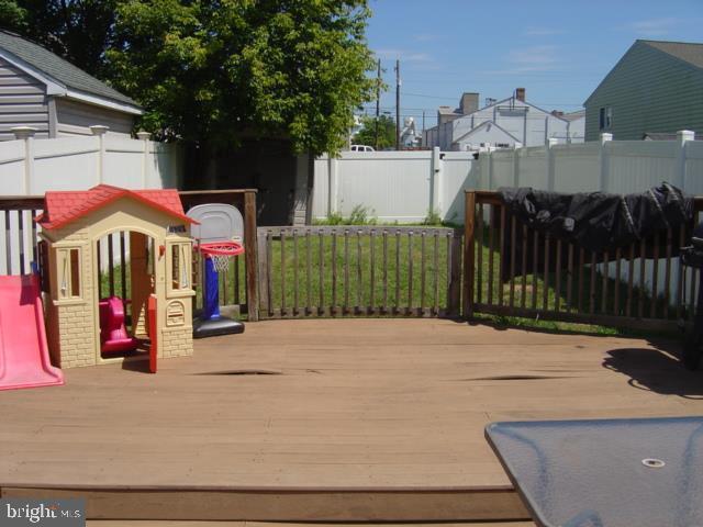 Photo 3 of 31 of 459 Blaker Dr townhome