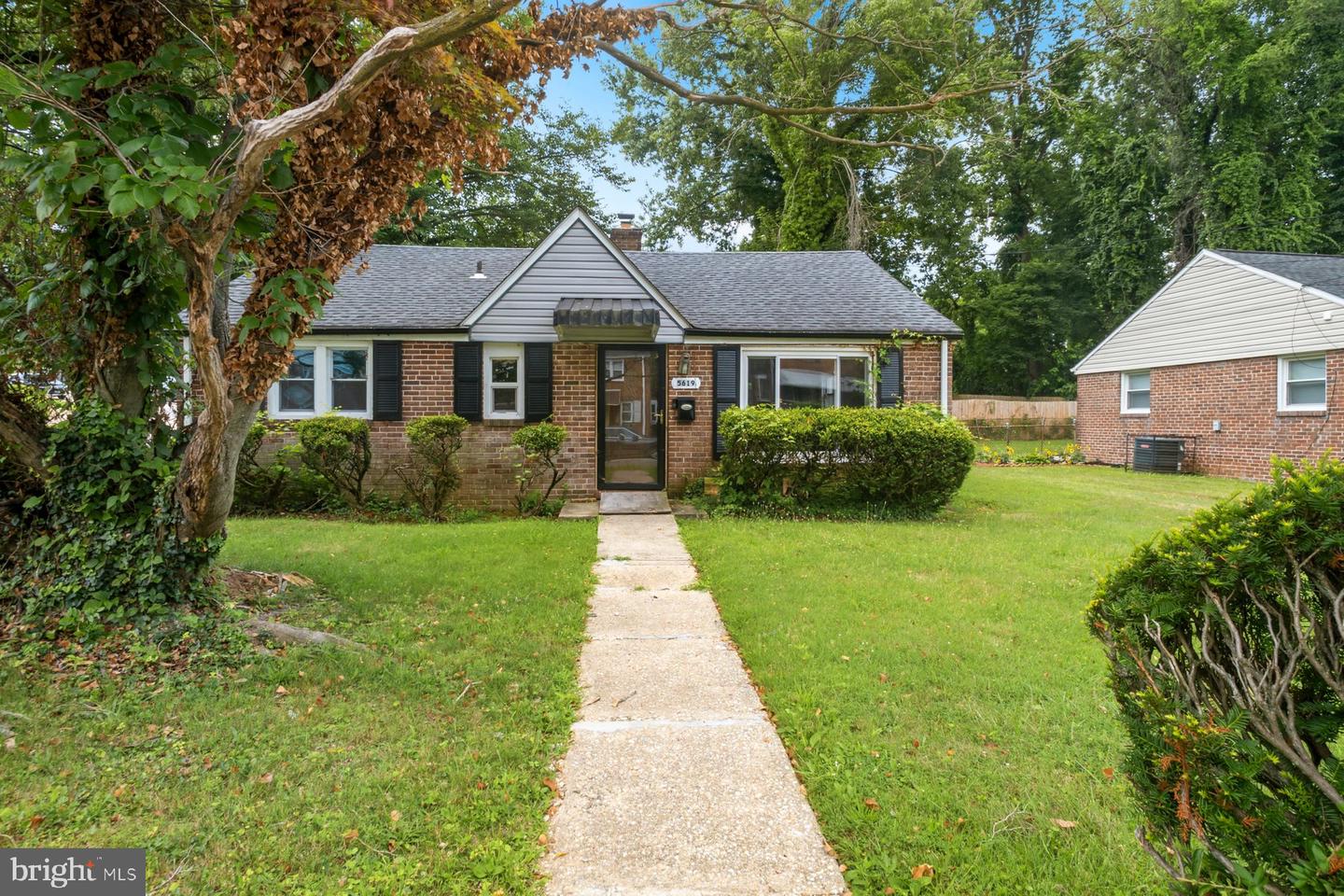 5619 Groveland Avenue, Baltimore, MD, 21215