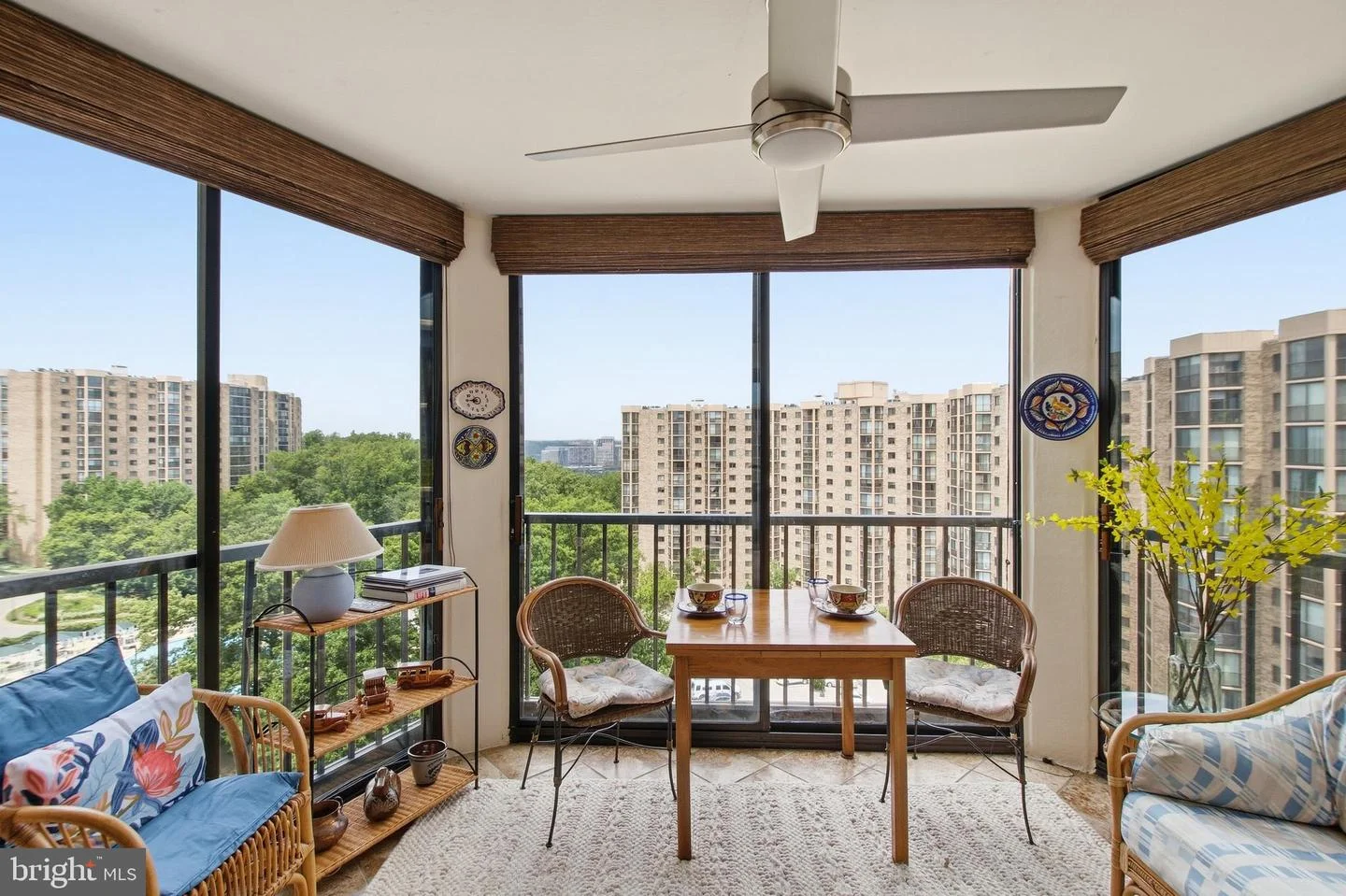 5904 Mount Eagle Drive Unit 1415