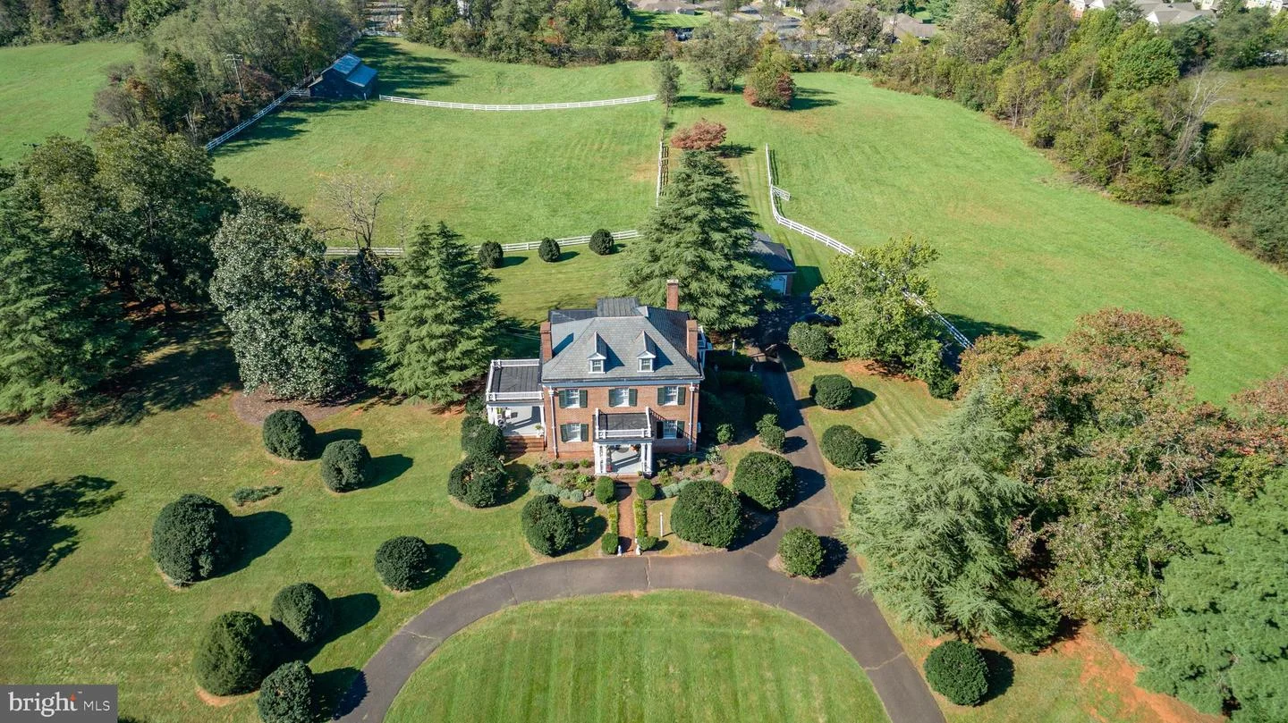 590 N Madison Road Rd