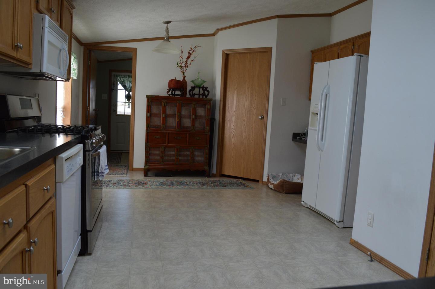 Photo 8 of 43 of 98 Broadwing Dr mobile home