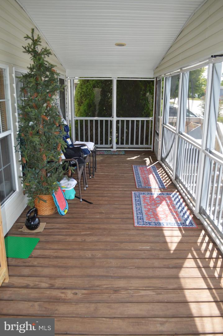 Photo 5 of 43 of 98 Broadwing Dr mobile home