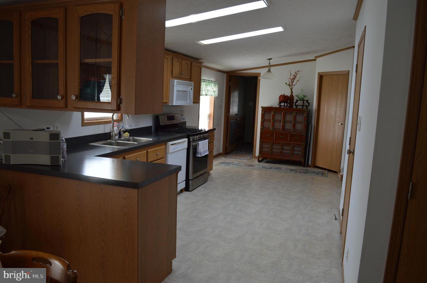 Photo 9 of 43 of 98 Broadwing Dr mobile home