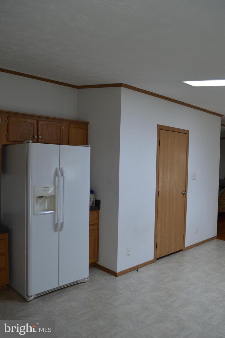 Photo 15 of 43 of 98 Broadwing Dr mobile home