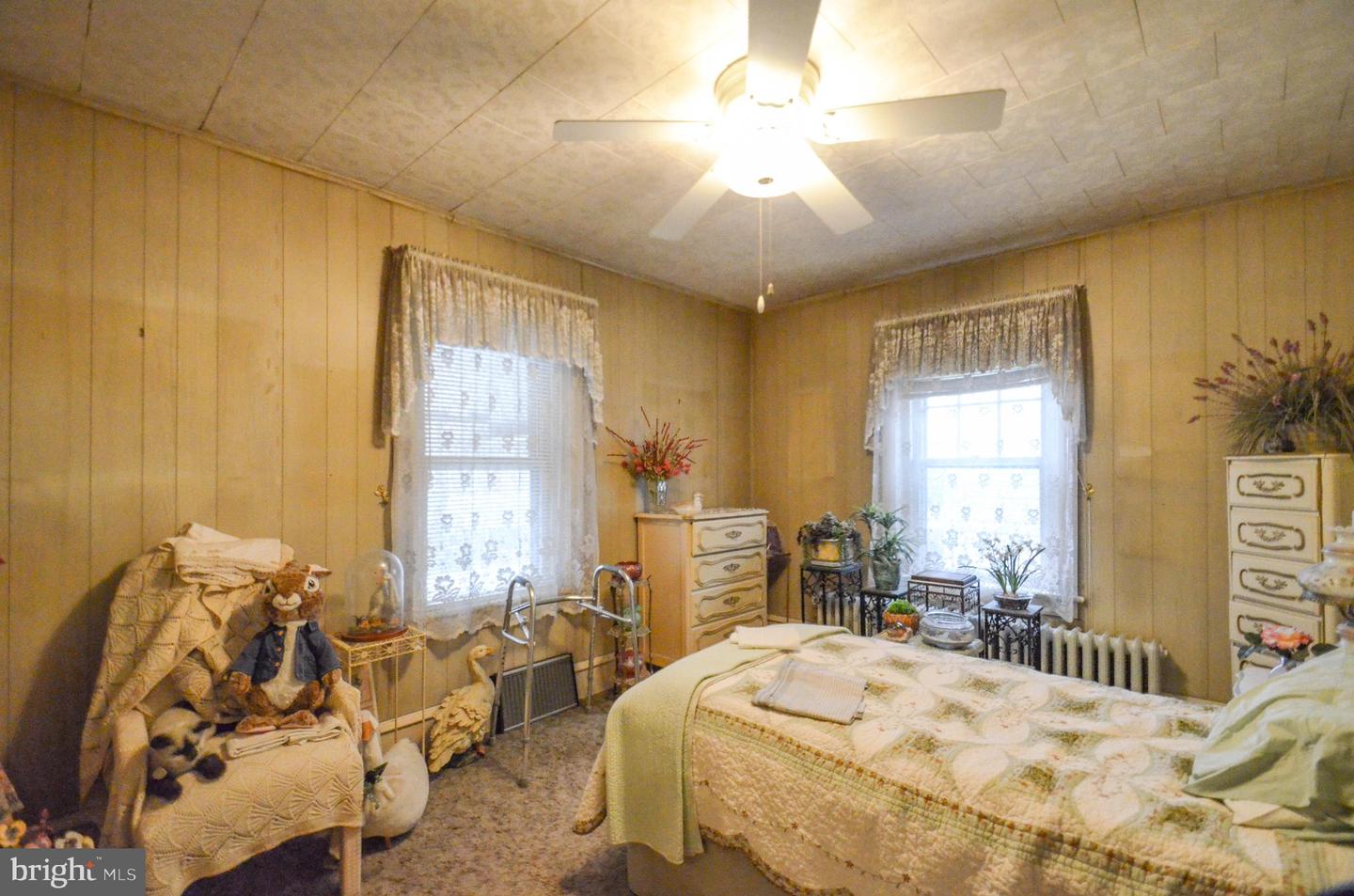 Photo 11 of 16 of 2019 W Tilghman St multi-family property