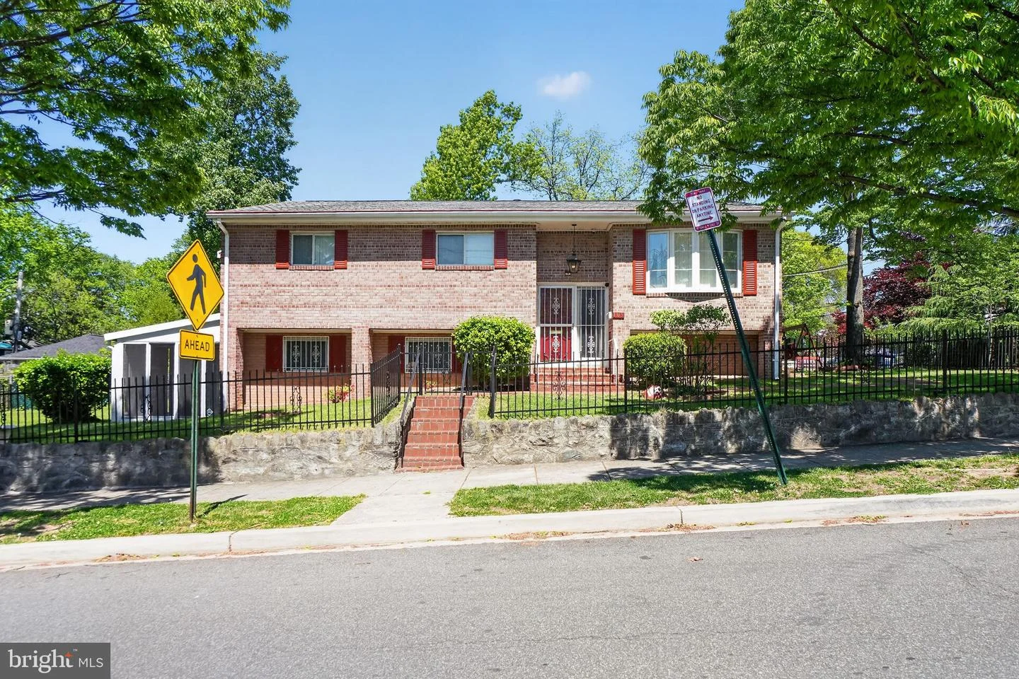 109 Van Buren Street NW