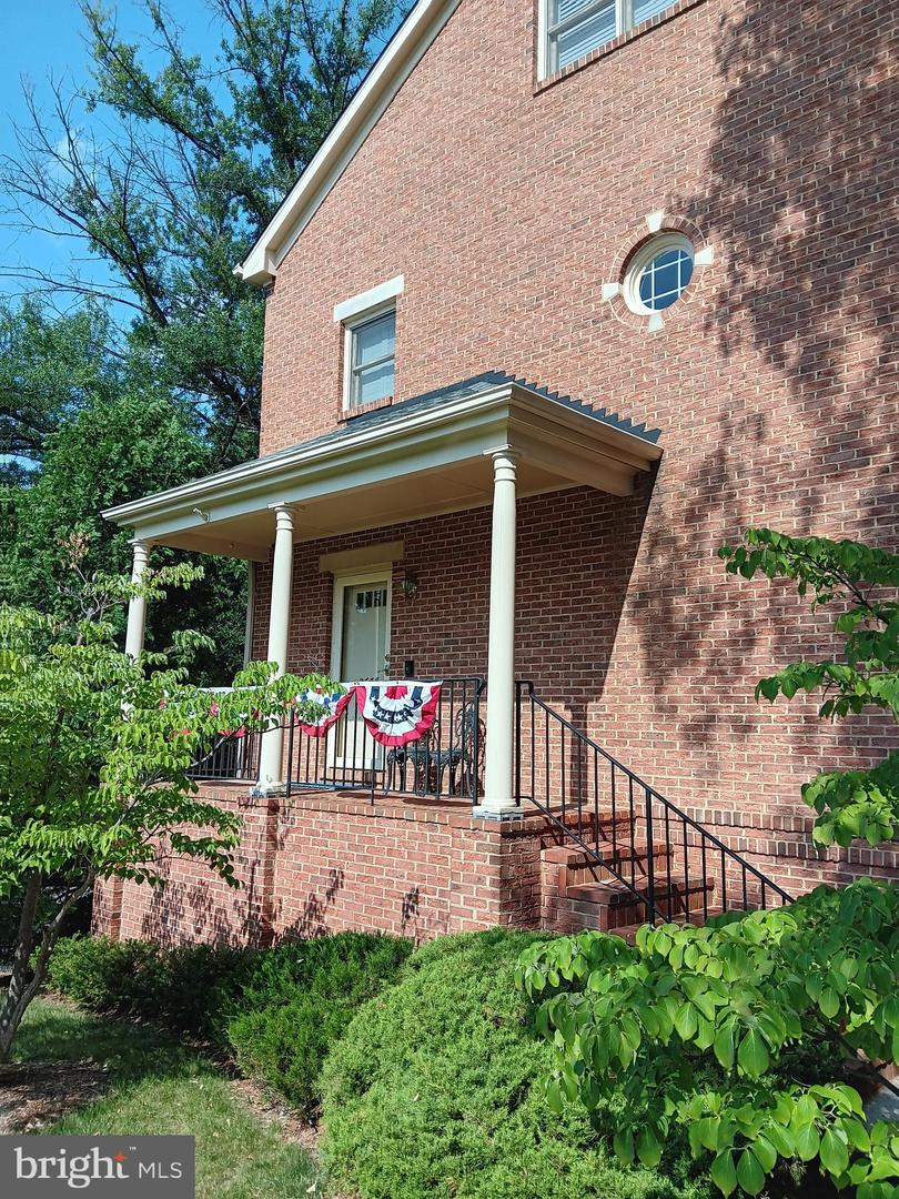 2638 Fairfax Drive, Arlington, VA, 22201