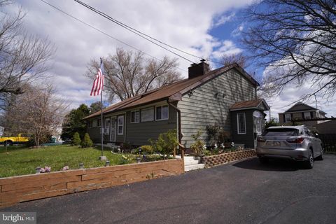 Single Family Residence in Croydon PA 819 Keystone STREET 54.jpg