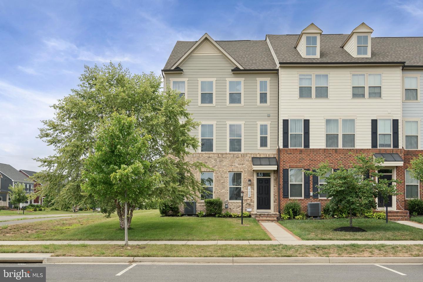 View Dumfries, VA 22026 townhome