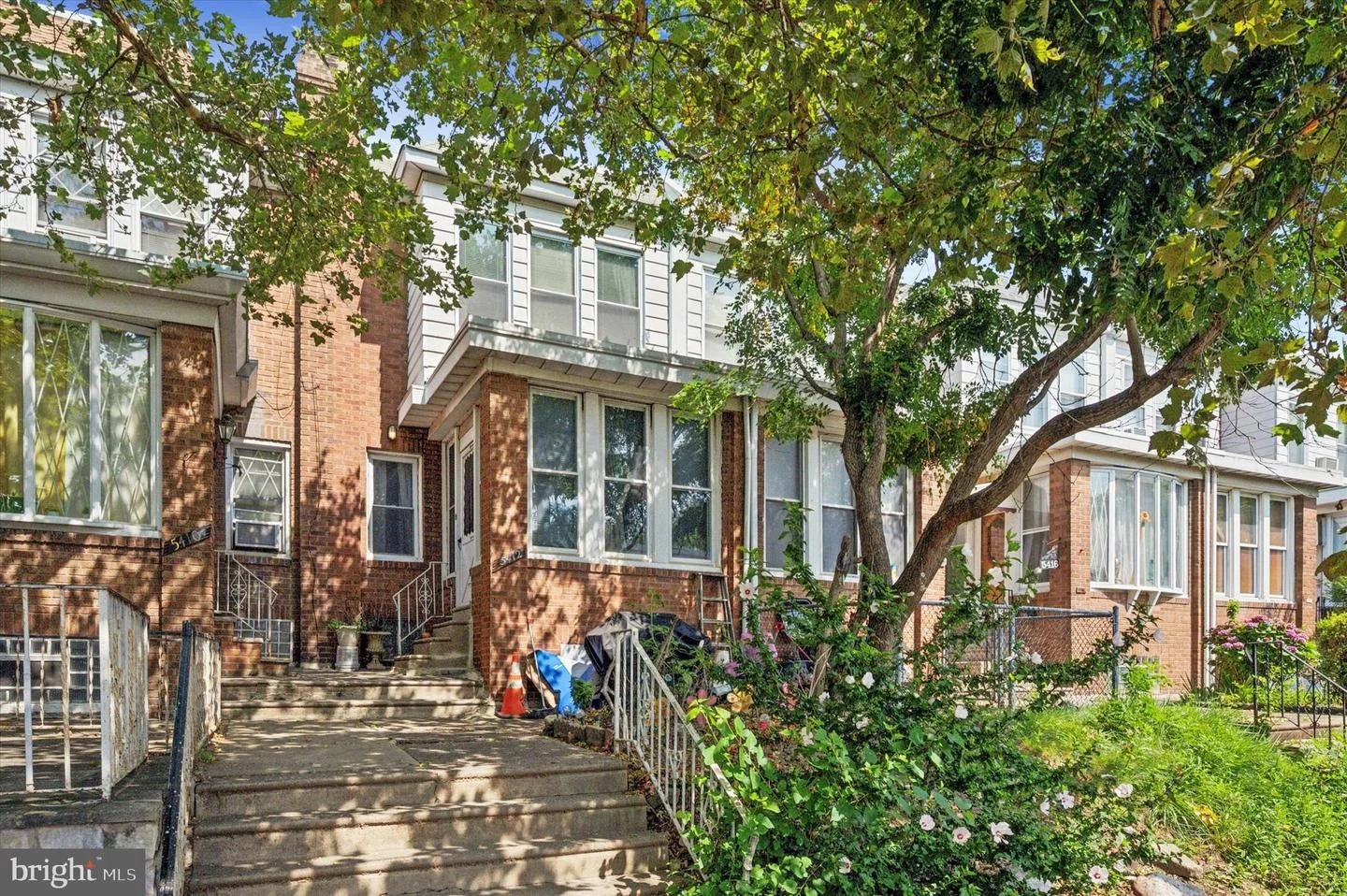 5412 Large Street