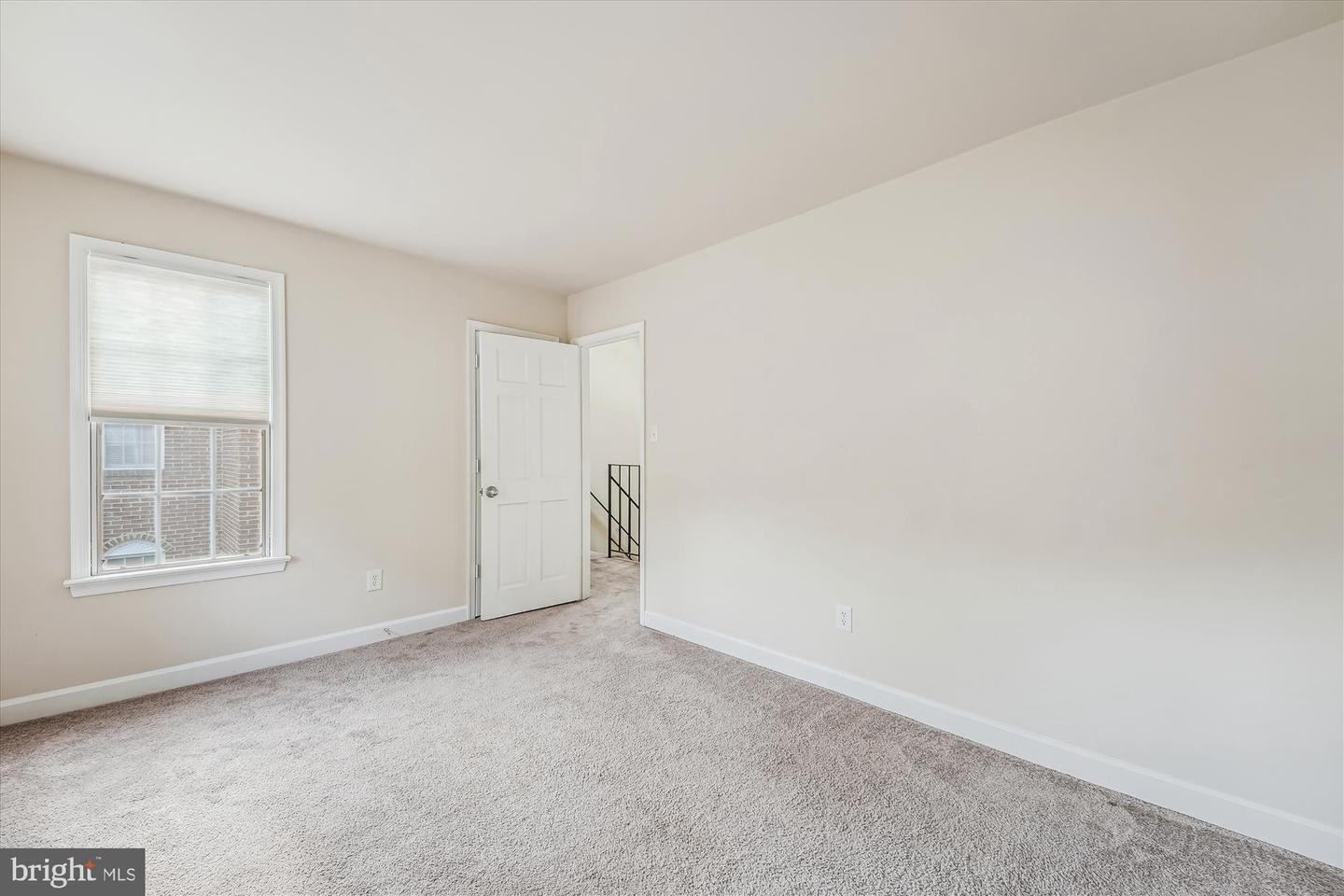 Photo 16 of 20 of 207 Heather Ct townhome