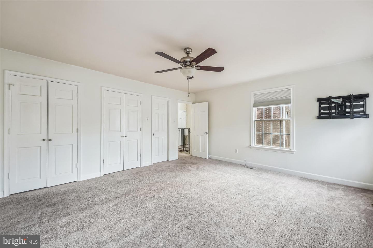 Photo 19 of 20 of 207 Heather Ct townhome