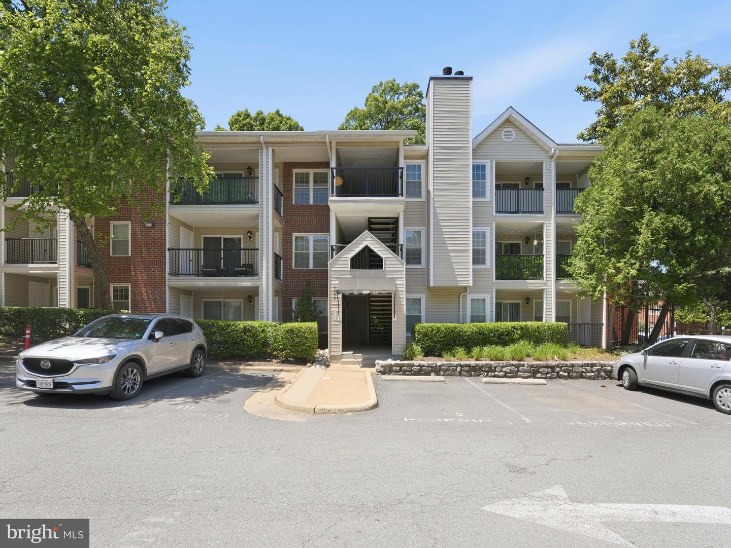 3303 Wyndham Circle Unit 146, Alexandria, VA, 22302