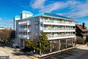 6 127th Street Unit 405