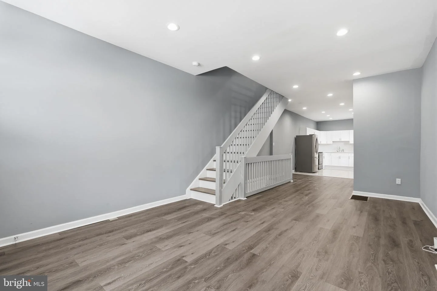 3146 Euclid Avenue