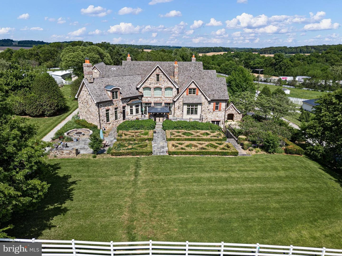 1274 Oakwood Road, New Freedom, PA, 17349