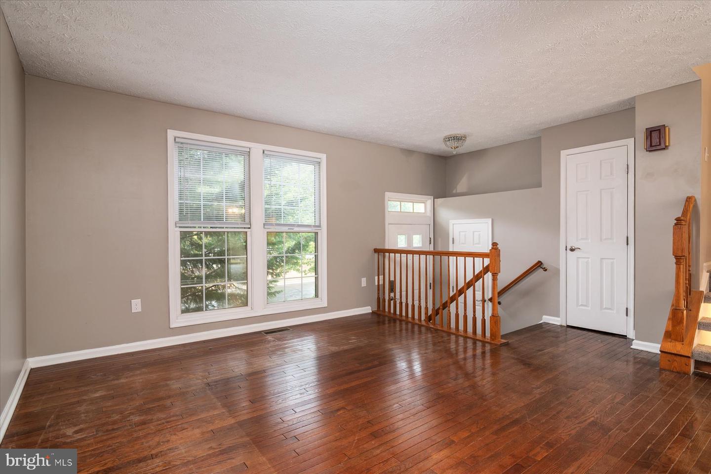 Photo 6 of 30 of 2435 Warm Spring Way townhome