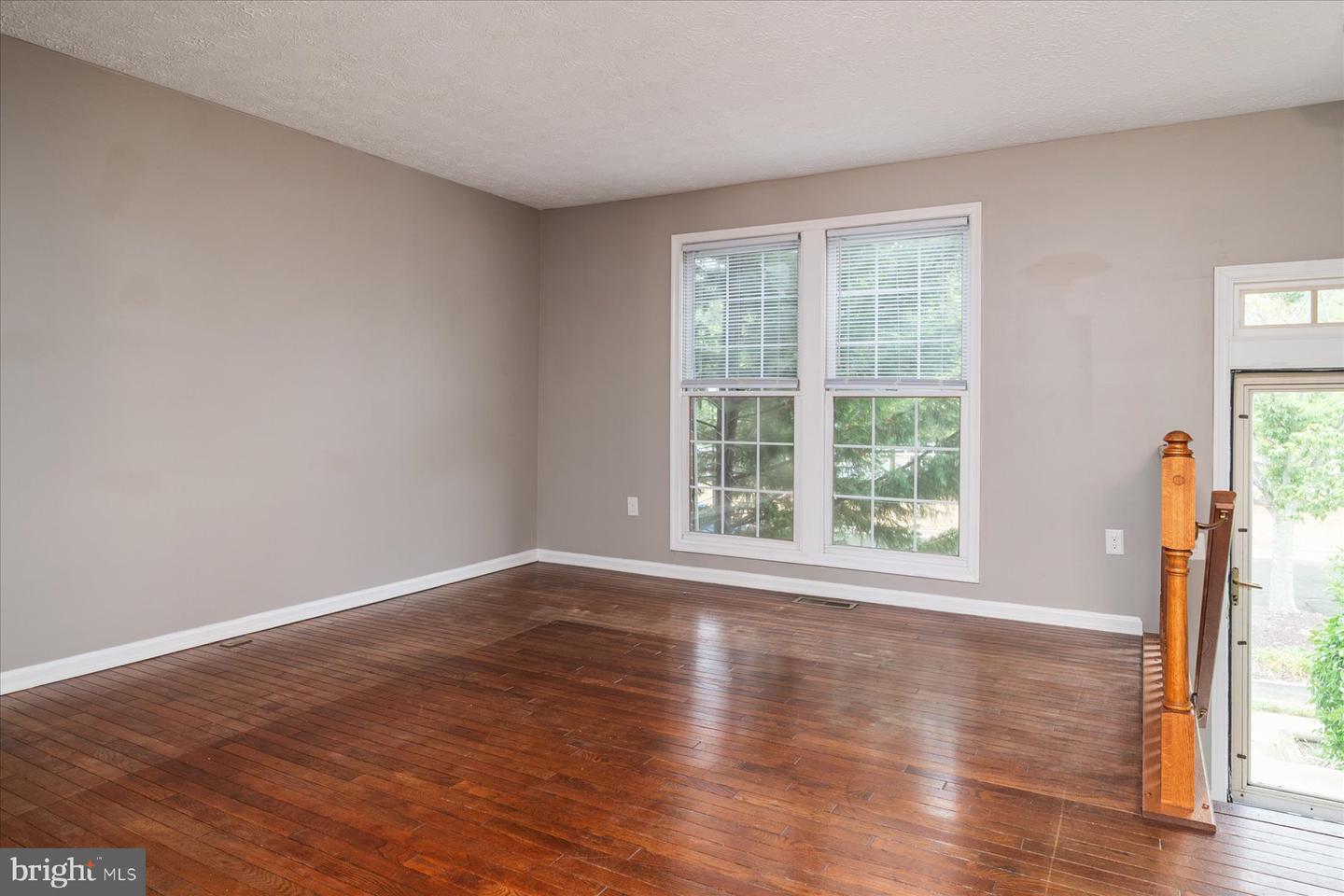 Photo 7 of 30 of 2435 Warm Spring Way townhome