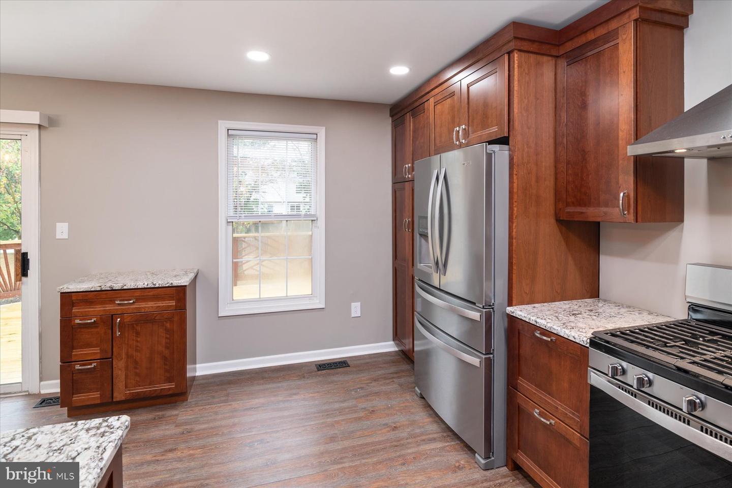 Photo 10 of 30 of 2435 Warm Spring Way townhome