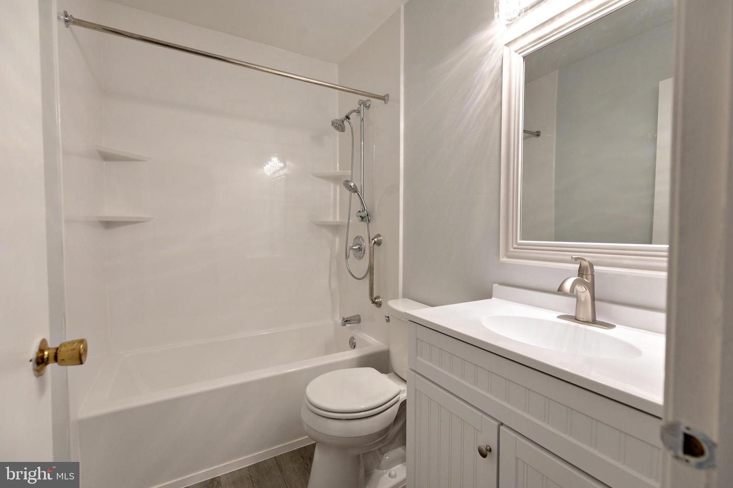 Photo 16 of 17 of 203 Poplar townhome