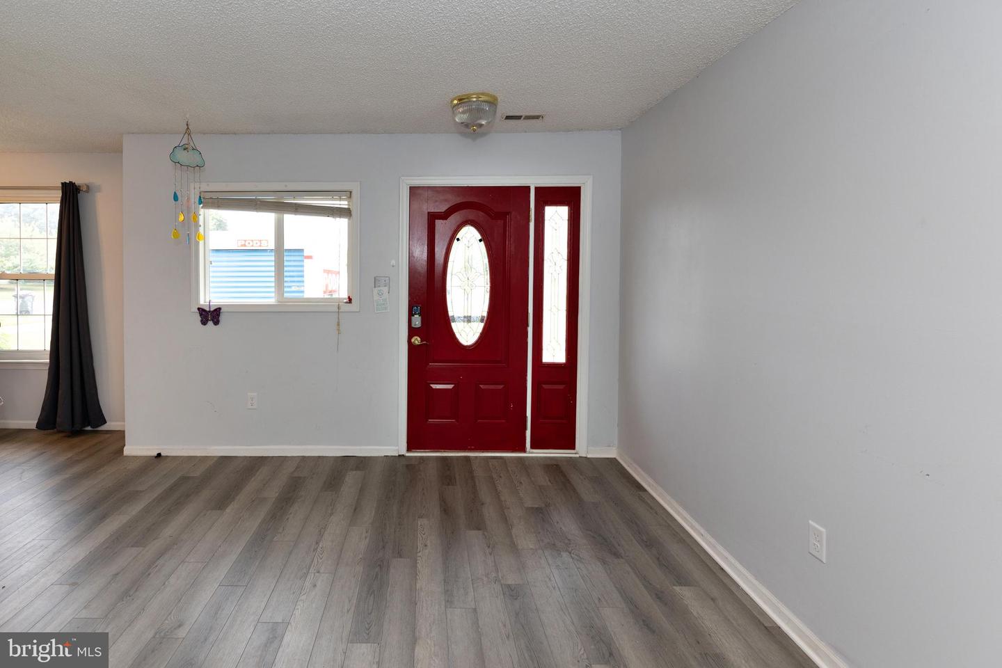 Photo 7 of 17 of 203 Poplar townhome