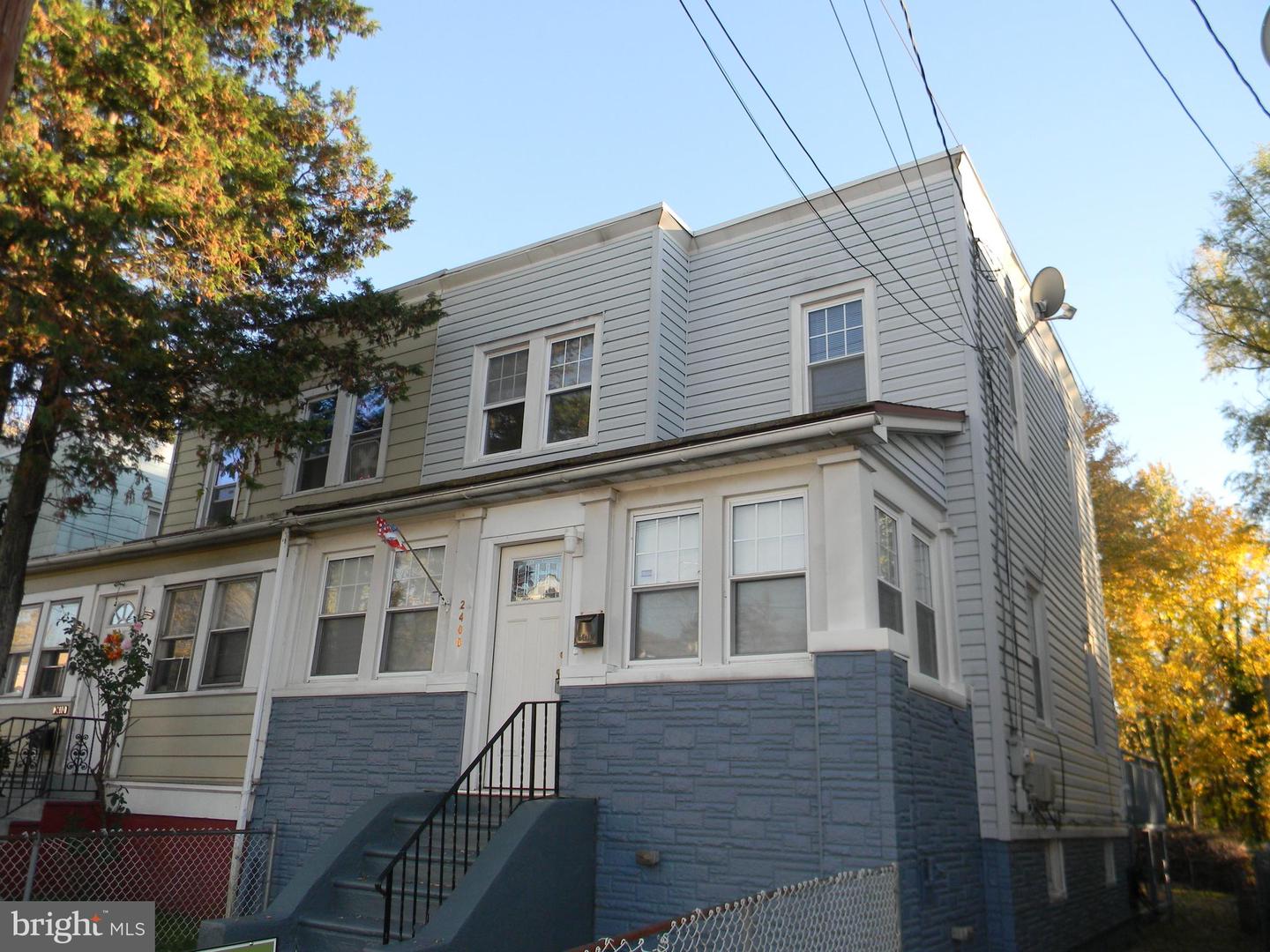 Photo 3 of 46 of 2408 4th Ave multi-family property