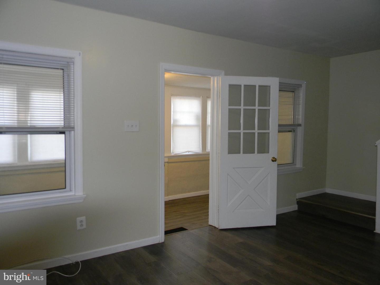 Photo 9 of 46 of 2408 4th Ave multi-family property