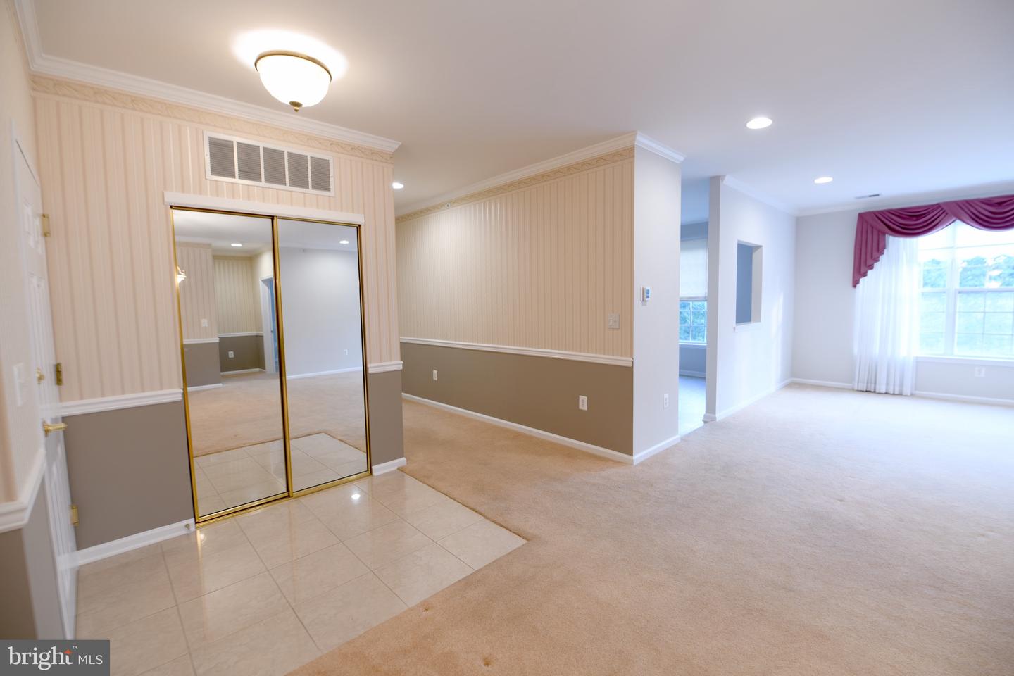 Photo 12 of 46 of 4404 Knox Ct #4404 condo