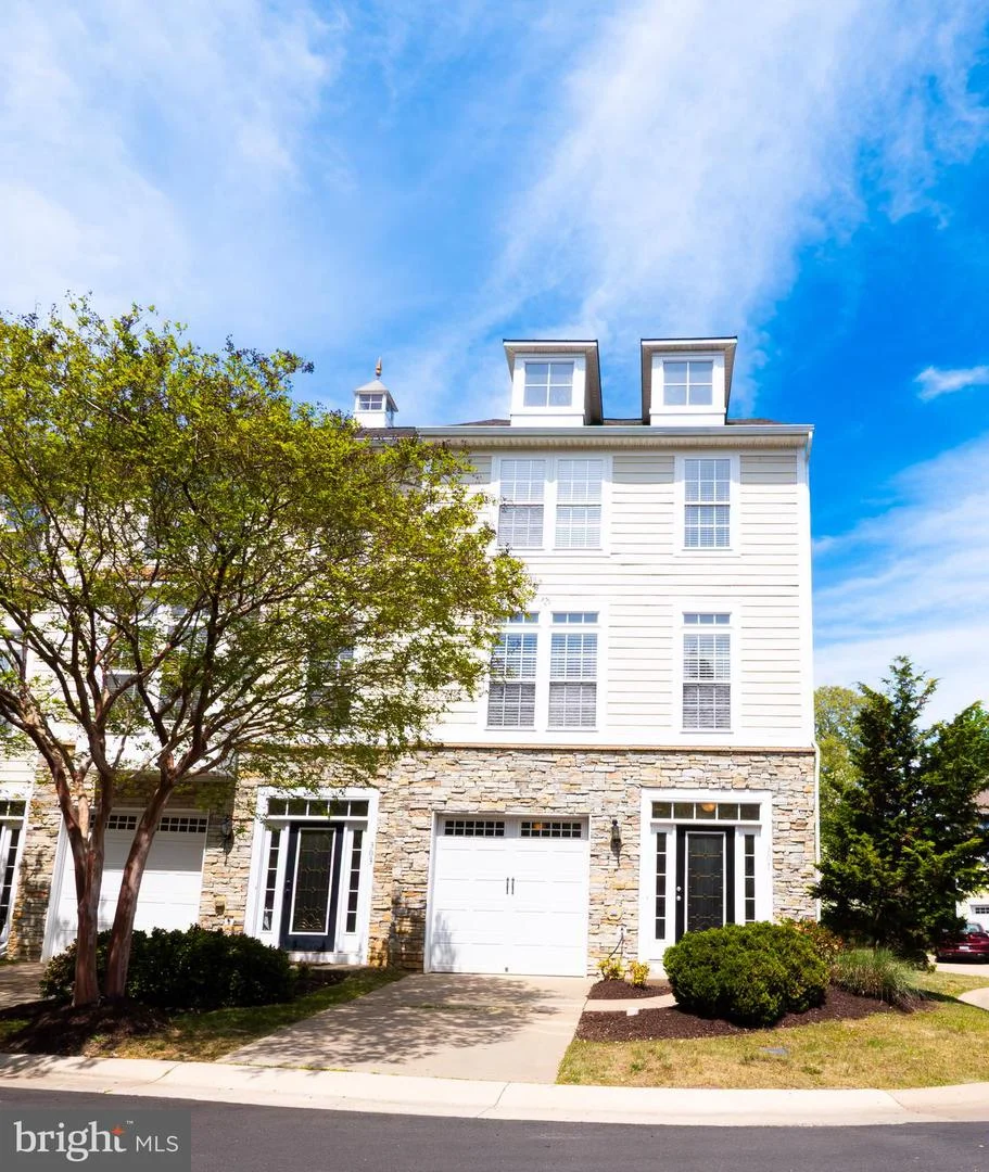 301 Monroe Point Drive
