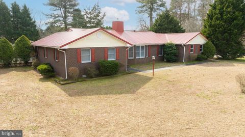 Single Family Residence in Dagsboro DE 34160 Hiawatha BOULEVARD.jpg