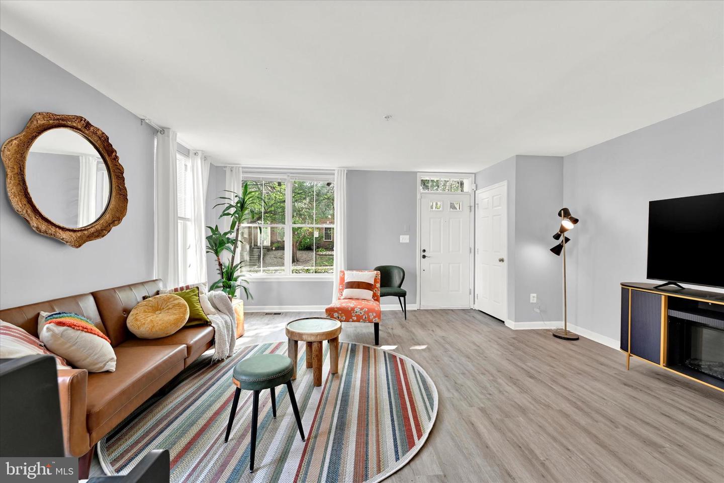 Photo 6 of 25 of 1005 Myrtle Ave townhome