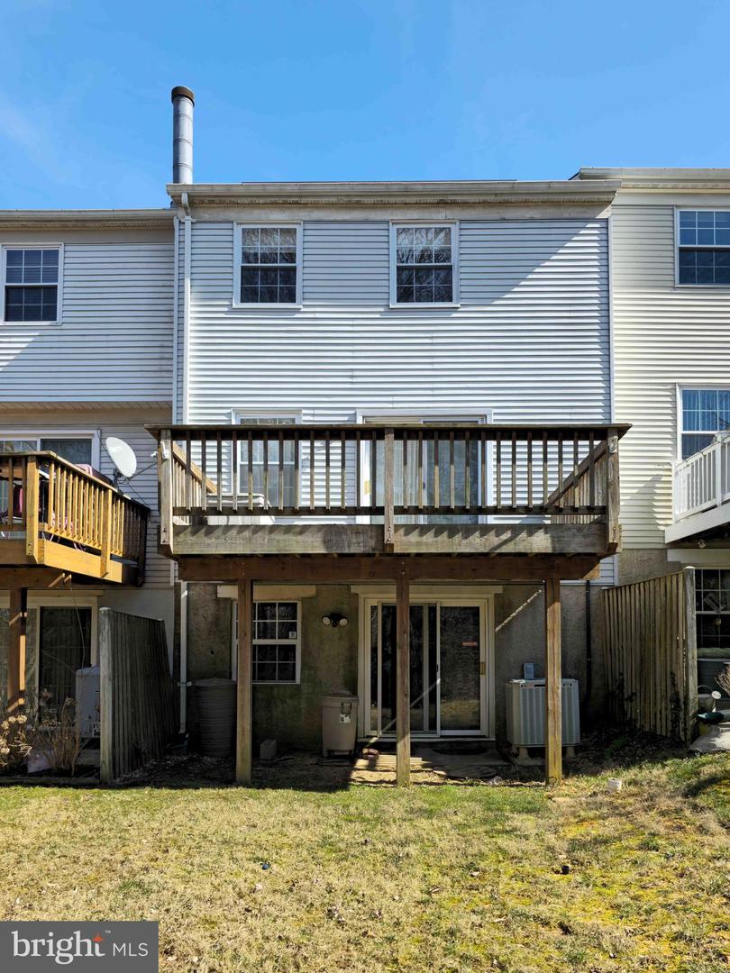 Photo 32 of 36 of 4 Delafield Ct townhome