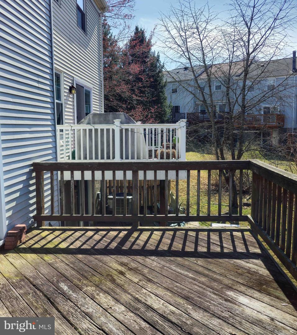 Photo 10 of 36 of 4 Delafield Ct townhome
