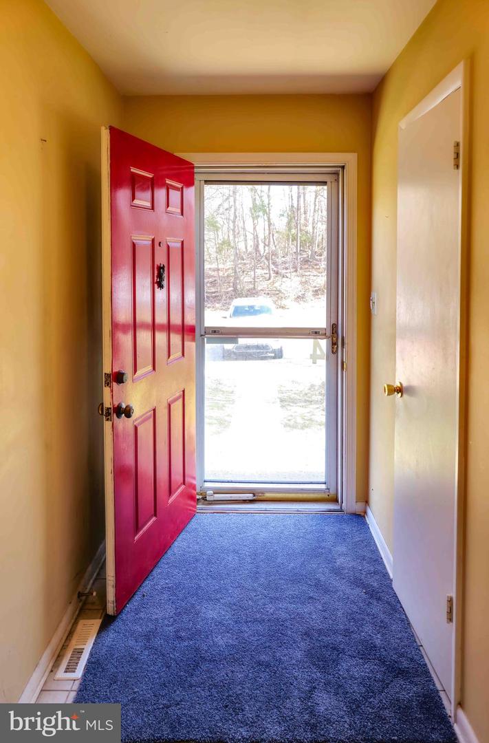 Photo 2 of 36 of 4 Delafield Ct townhome