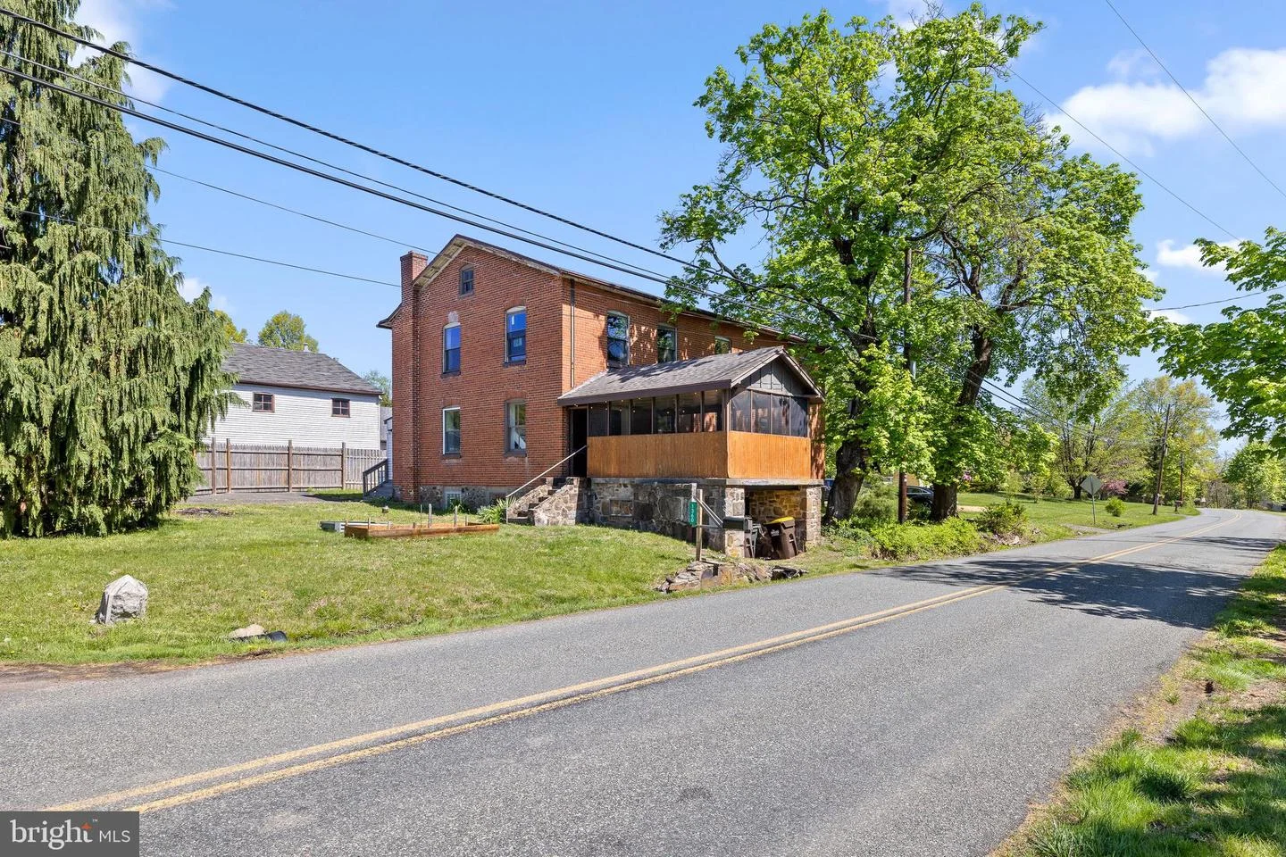 1360 Kumry Road