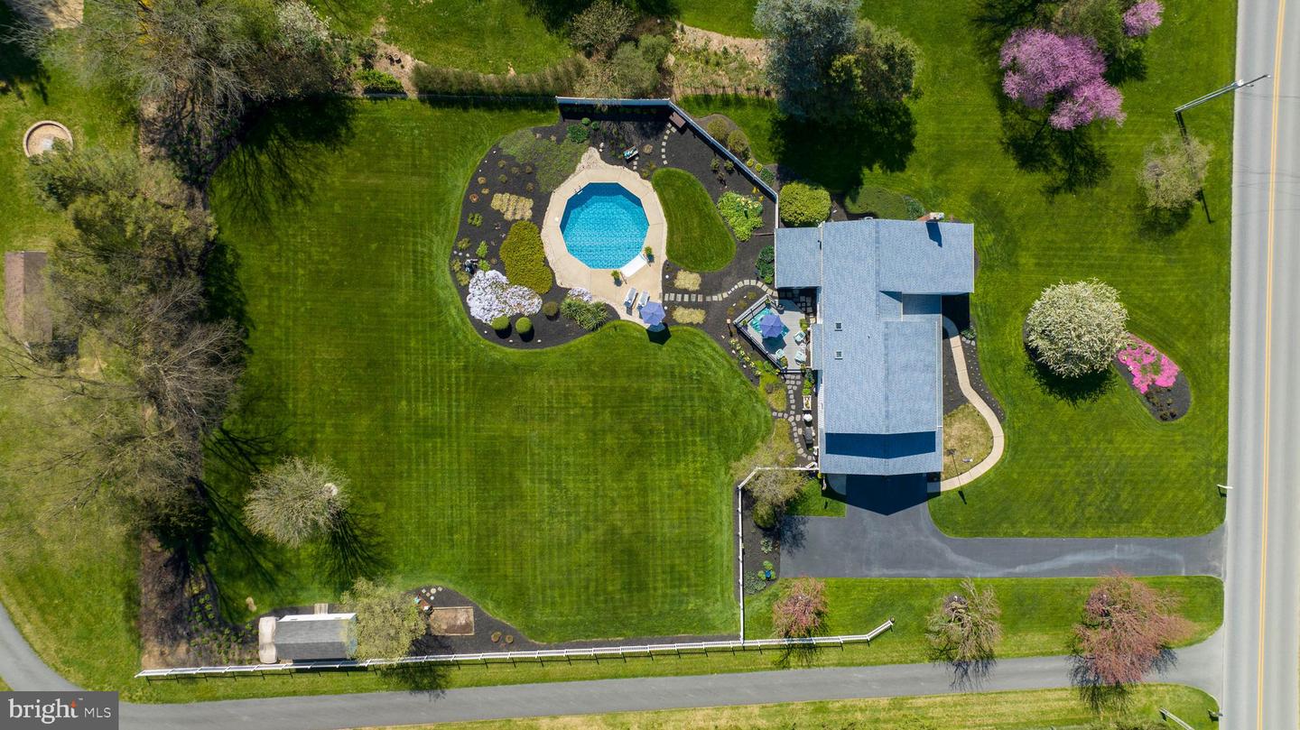 Photo 57 of 68 of 4536 Valley Acres Rd house