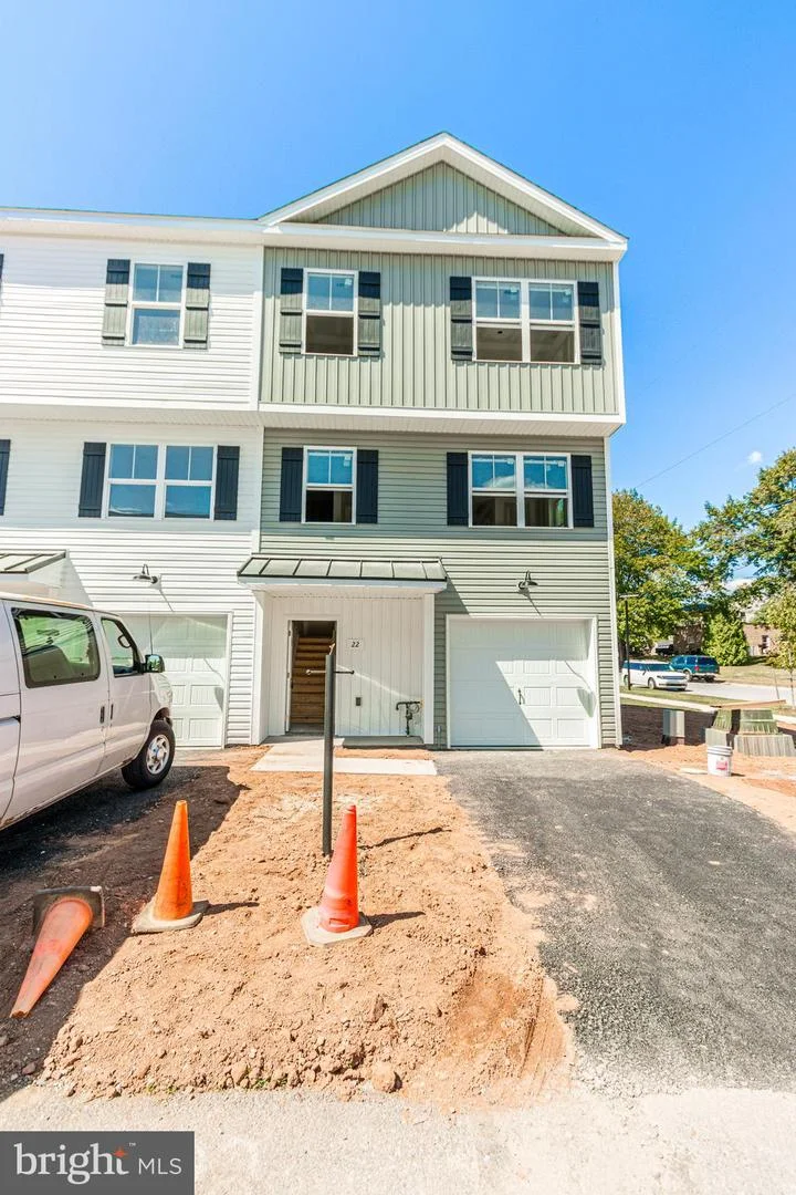 22 Landing Place Unit 22