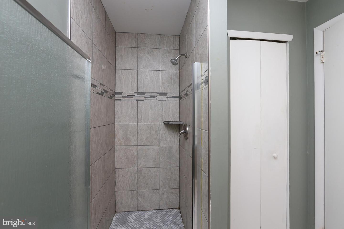Photo 18 of 26 of 86 Yellowwood Ct condo