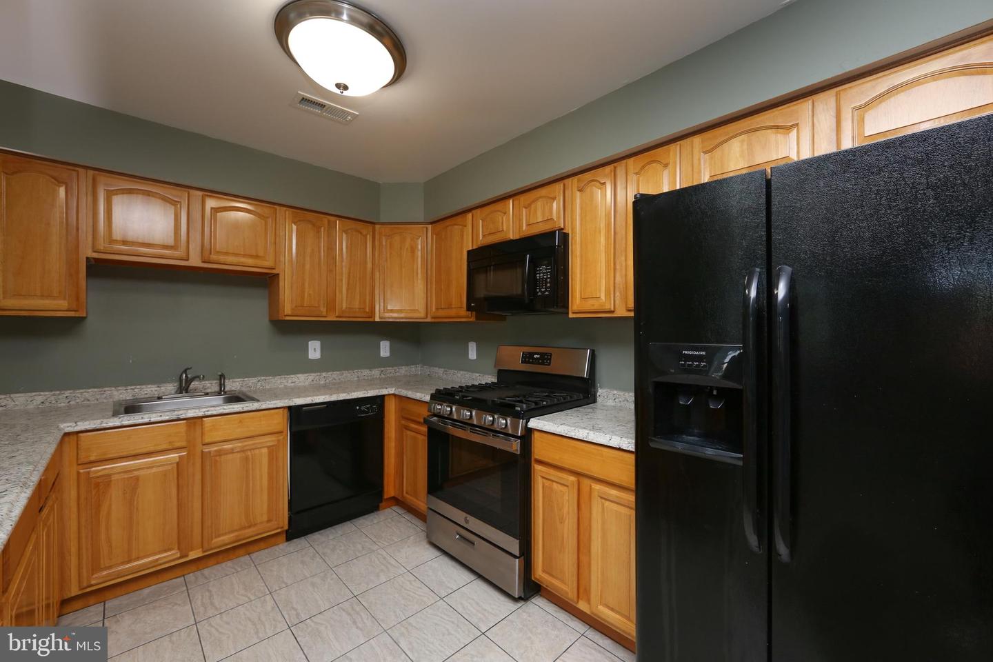 Photo 8 of 26 of 86 Yellowwood Ct condo
