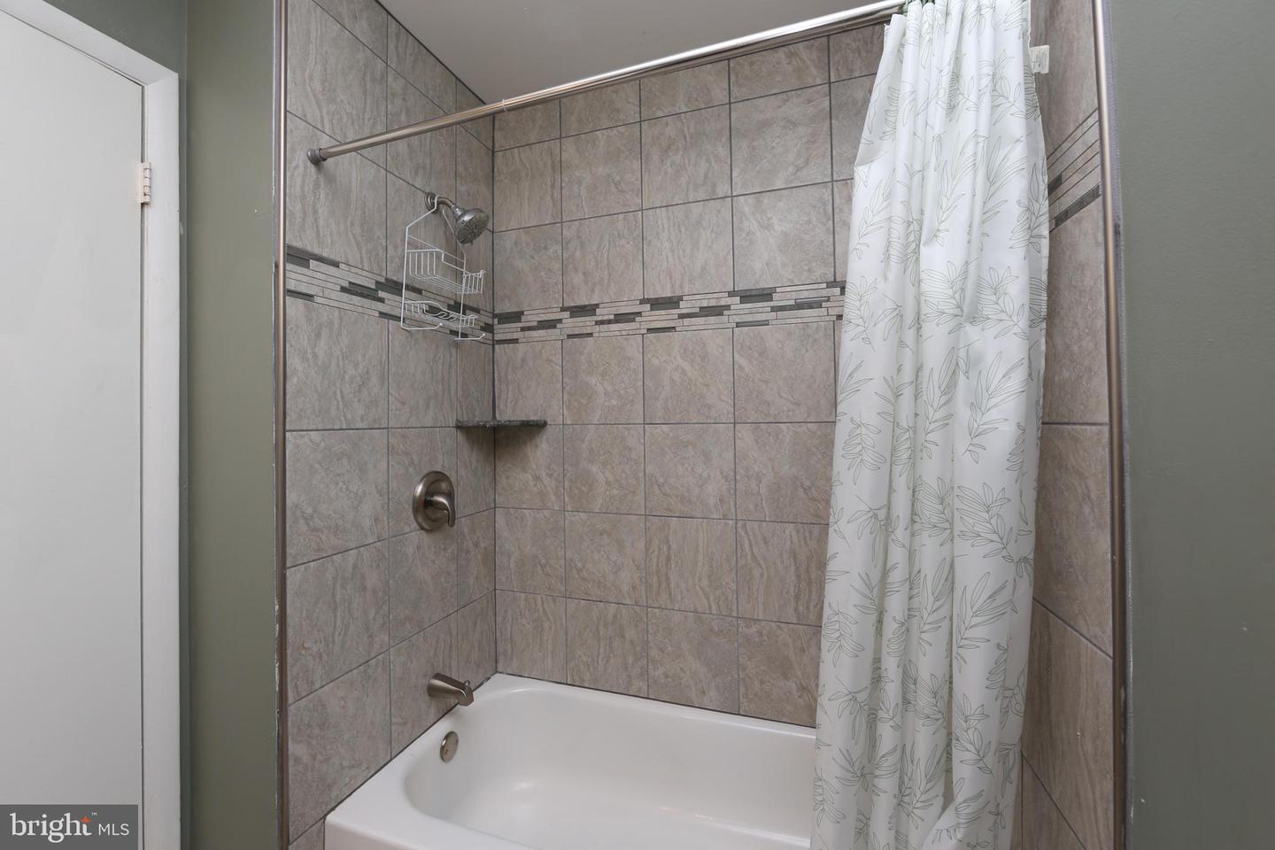 Photo 22 of 26 of 86 Yellowwood Ct condo