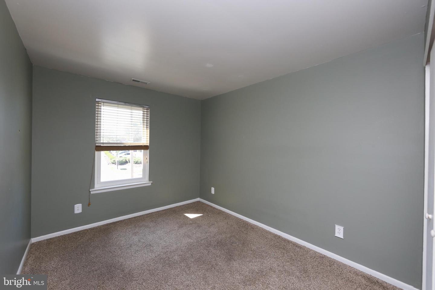 Photo 19 of 26 of 86 Yellowwood Ct condo