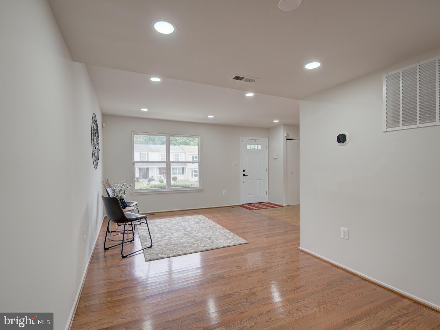 Photo 13 of 58 of 7117 Marbury Ct townhome