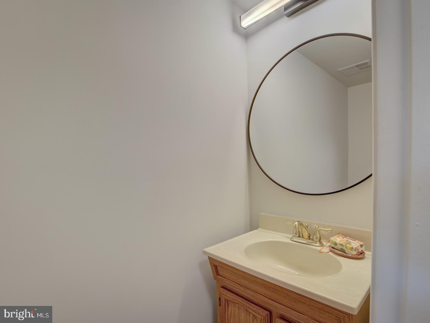 Photo 17 of 58 of 7117 Marbury Ct townhome