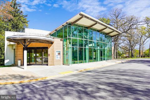 Single Family Residence in Rockville MD 101 Luckett STREET 25.jpg